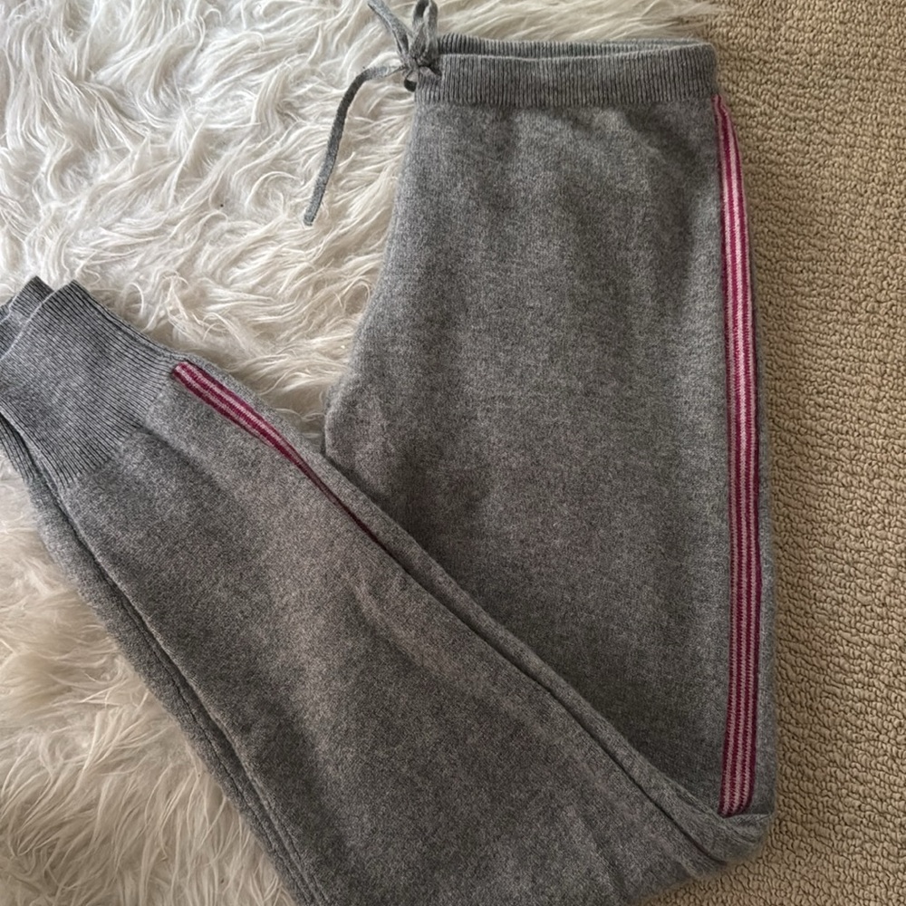 New Madeleine Thompson Bolt joggers 100% cashmere S Shopbop sold out